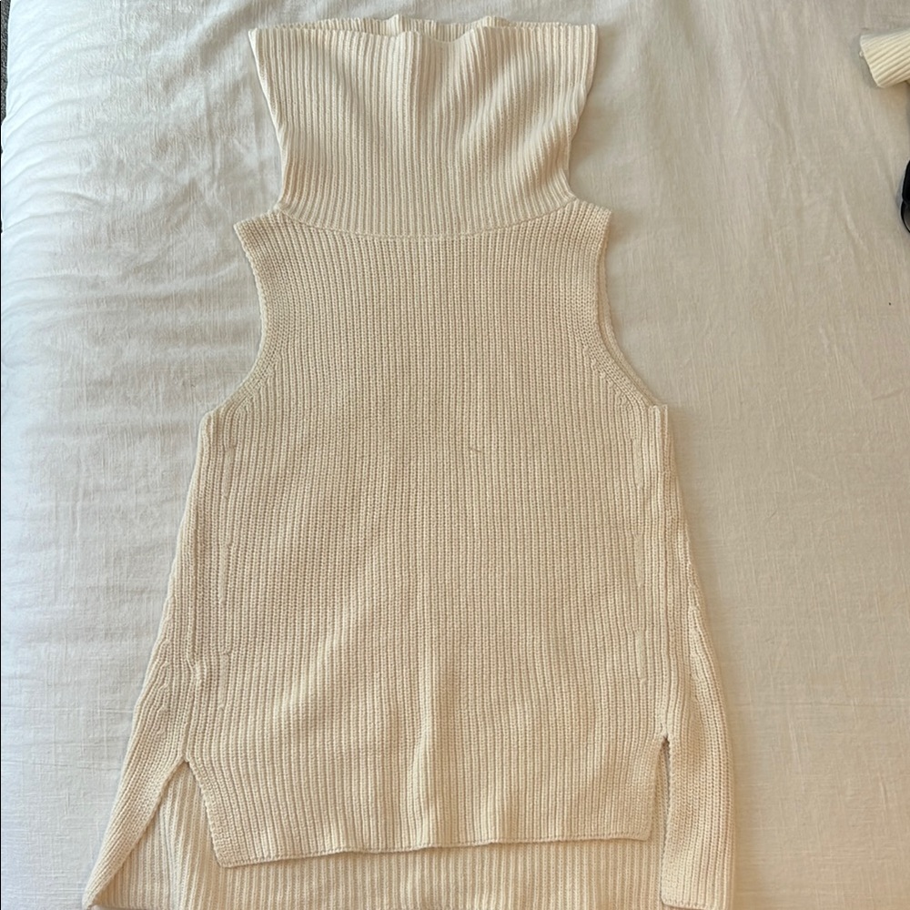 Lou & Grey Cream Ribbed Asymmetrical Tank Sweater